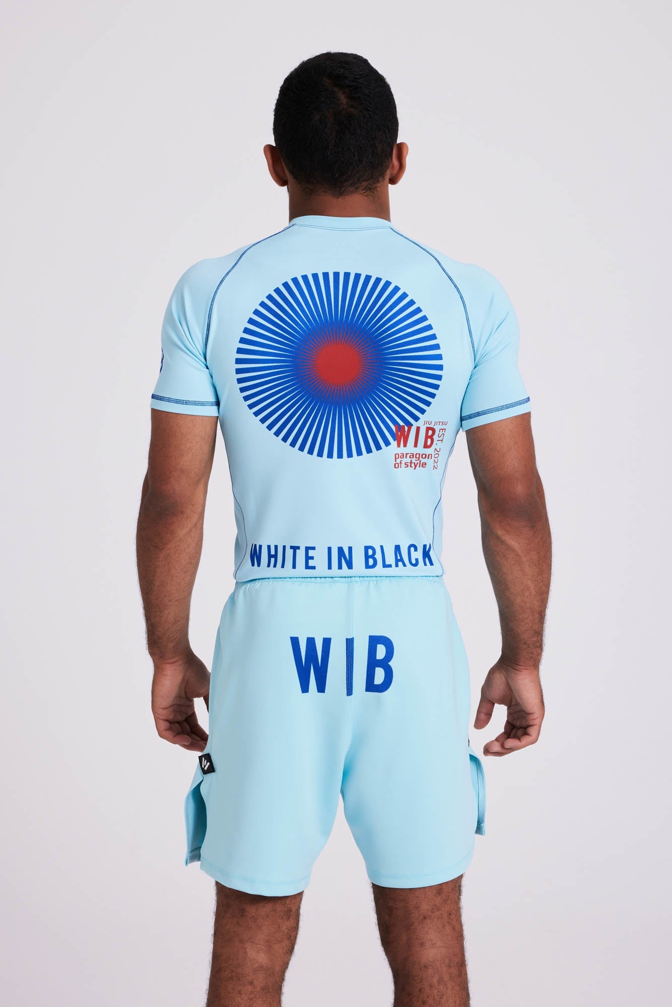 COLL1: Mavi Rash Guard