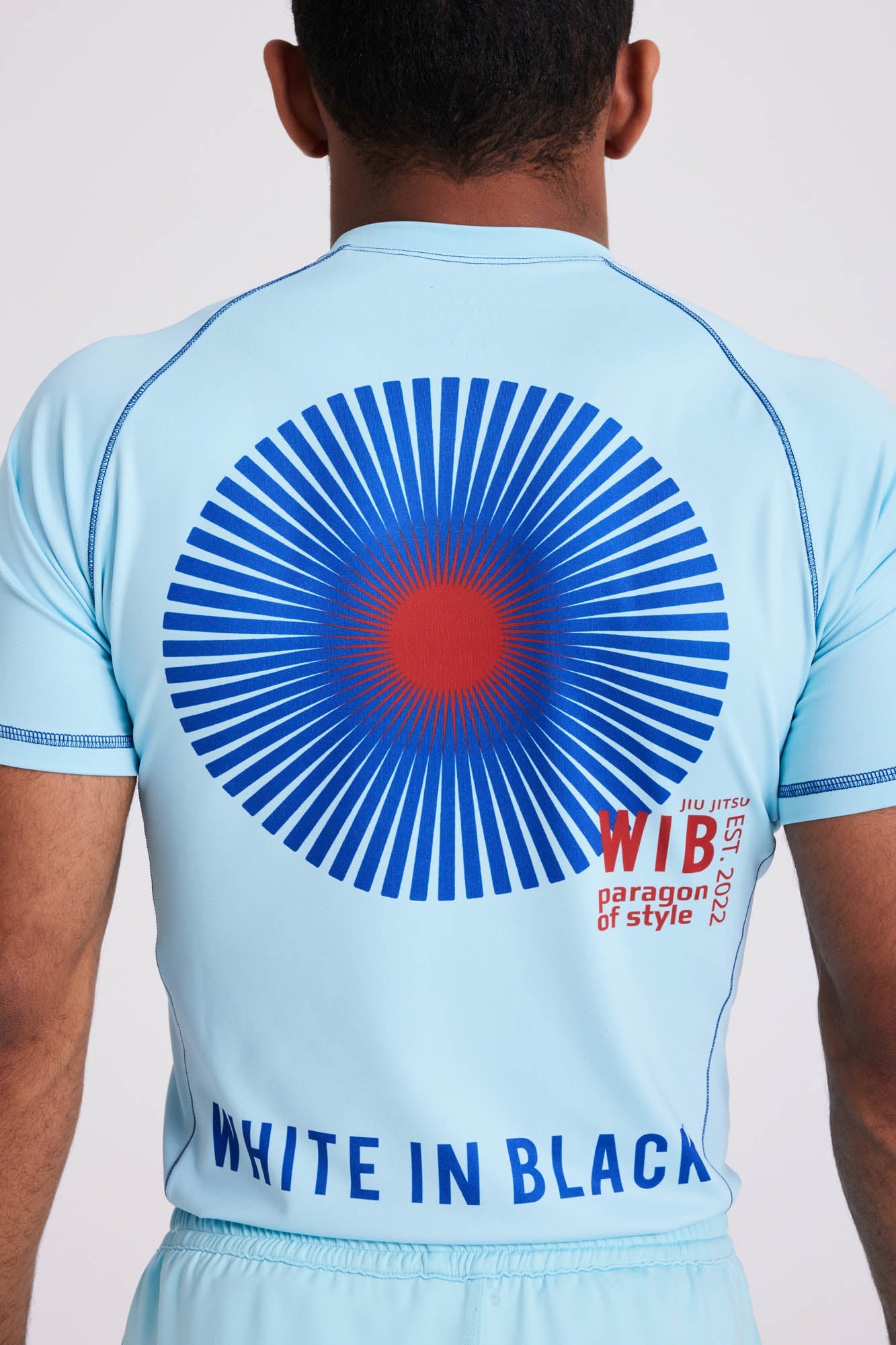 COLL1: Mavi Rash Guard